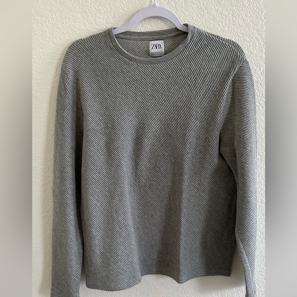 Textured sweatshirt, Zara
